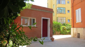 Гостиница The Red Box Roma on the Beach  Рим